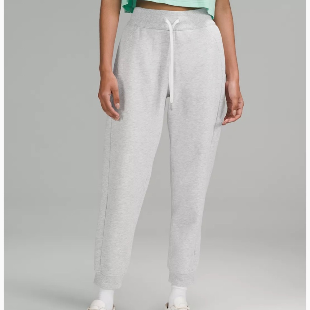Lululemon joggers